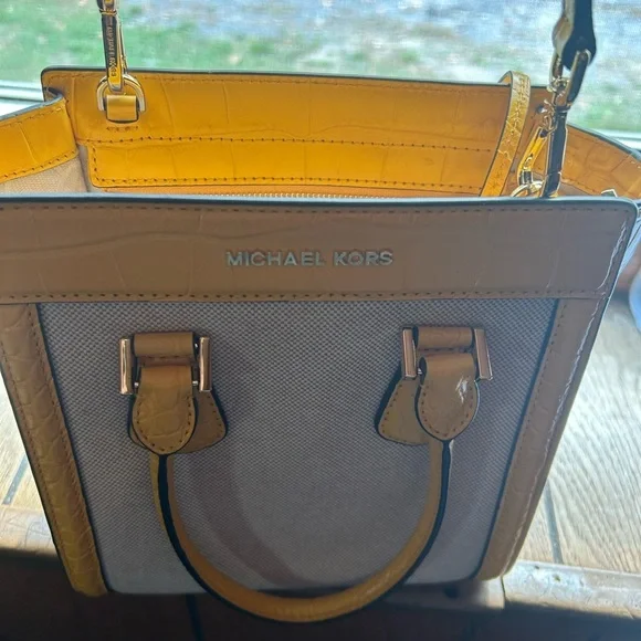 Michael Kors Yellow and Cream Crossbody Mini Bag - Picture 4 of 4